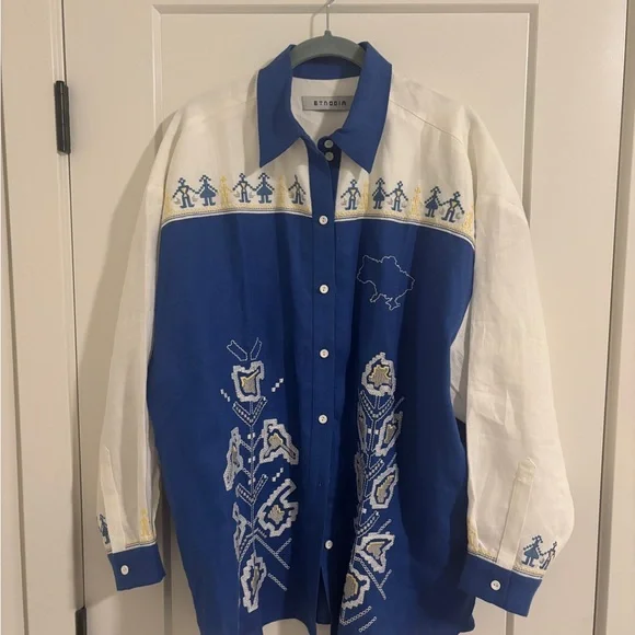 Ukrainian Blue and White Embroidered Unisex Oversized Linen Shirt Vyshyvanka L - Picture 2 of 12